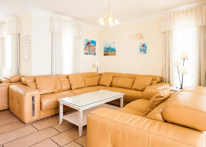 Kantuta Costa Adeje (Tenerife)